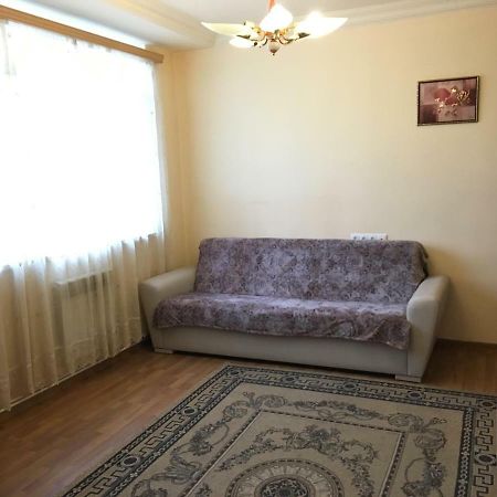 Prosp. Tigrana Meca 53 Apartamenty Yerevan Bagian luar foto