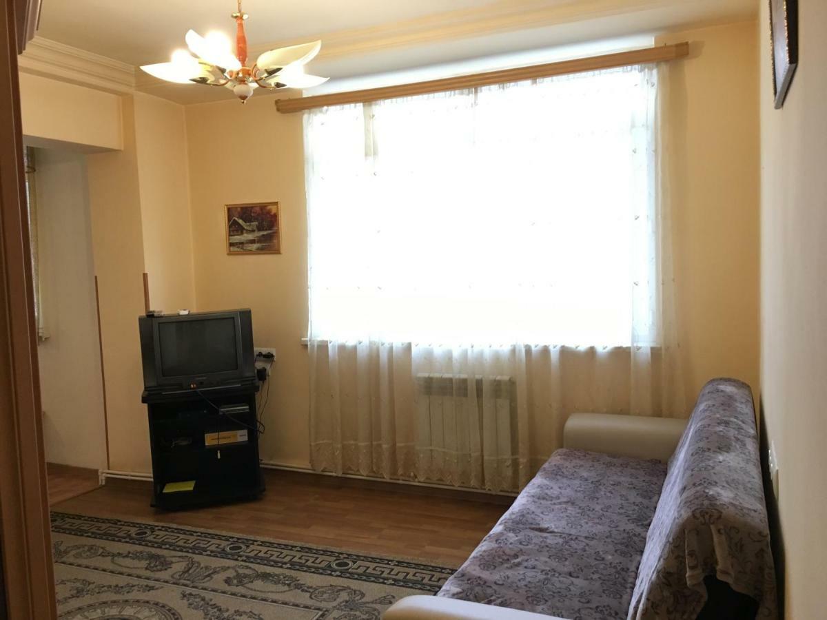 Prosp. Tigrana Meca 53 Apartamenty Yerevan Bagian luar foto